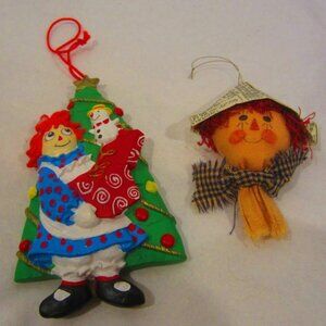 RAGGEDY ANN tree ornament Simon Schuster 1997 & newspaper head VINTAGE